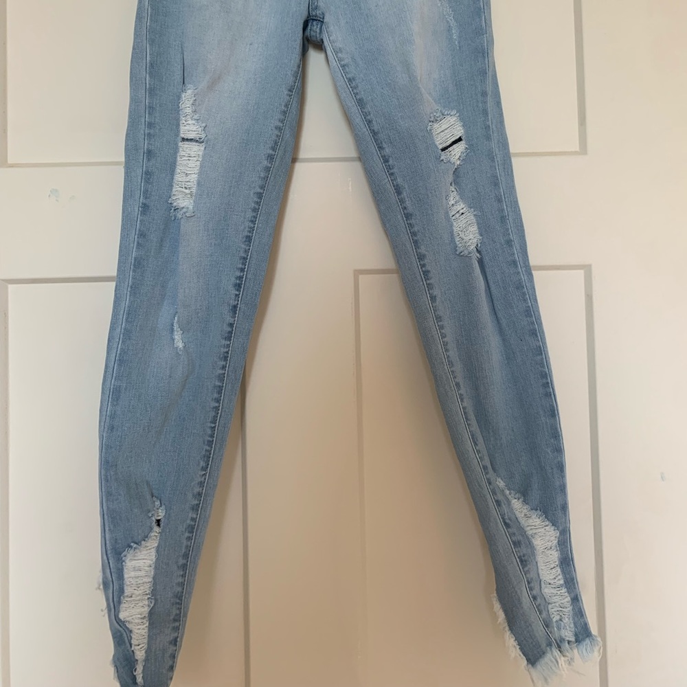 Ripped jeans